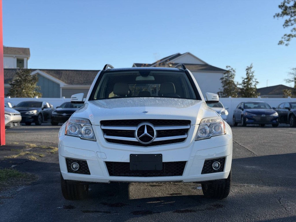 2012 Mercedes-Benz GLK-Class Image 2
