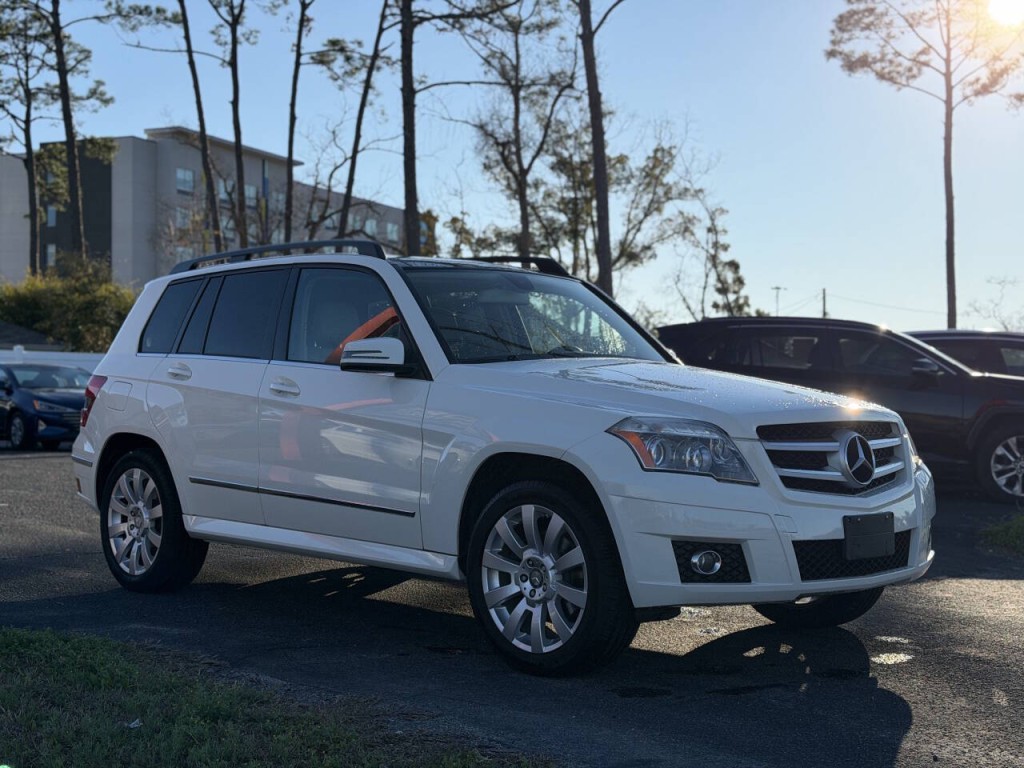 2012 Mercedes-Benz GLK-Class Image 3