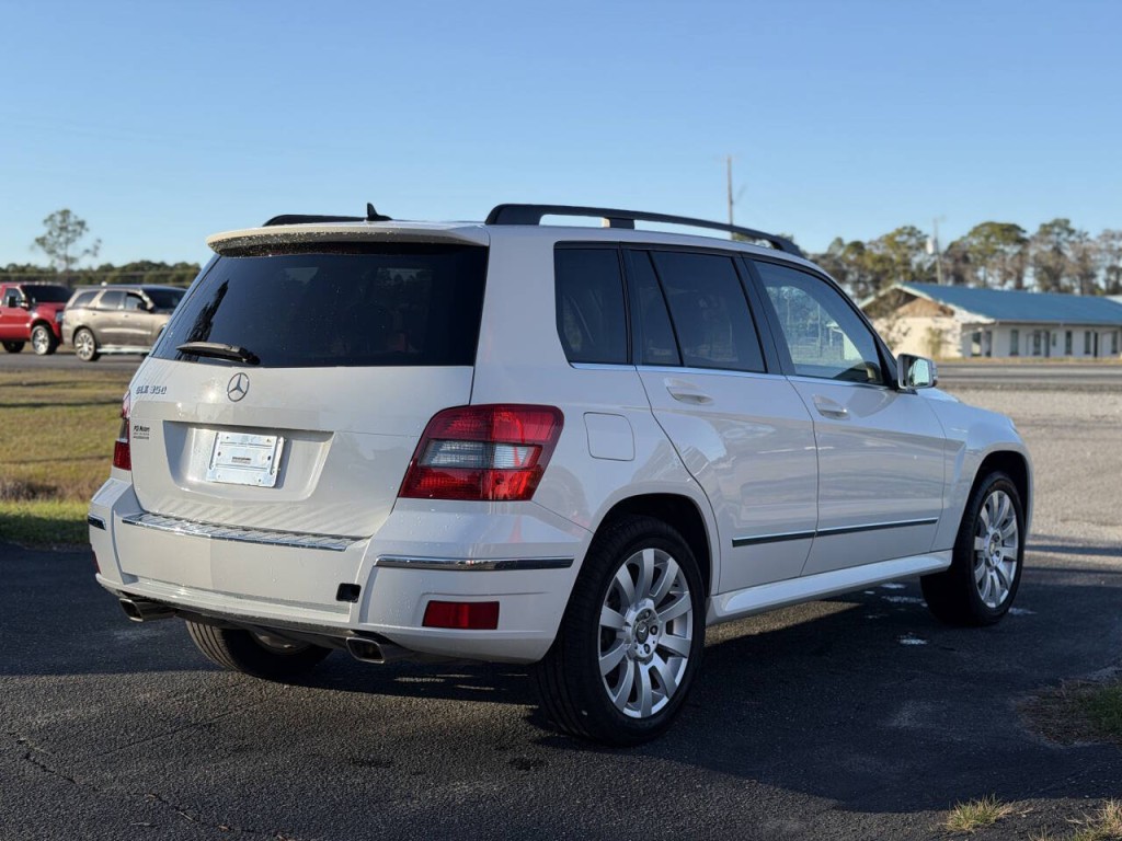 2012 Mercedes-Benz GLK-Class Image 4
