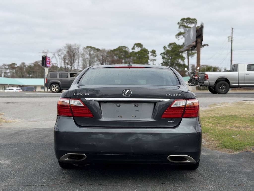 2010 Lexus LS 460 Image 5