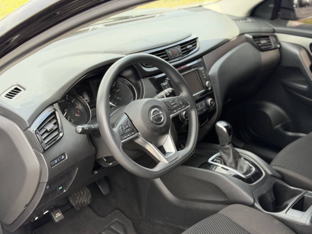 2019 Nissan Rogue Image 8