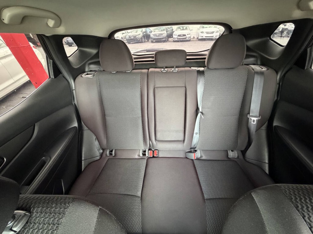 2019 Nissan Rogue Image 11