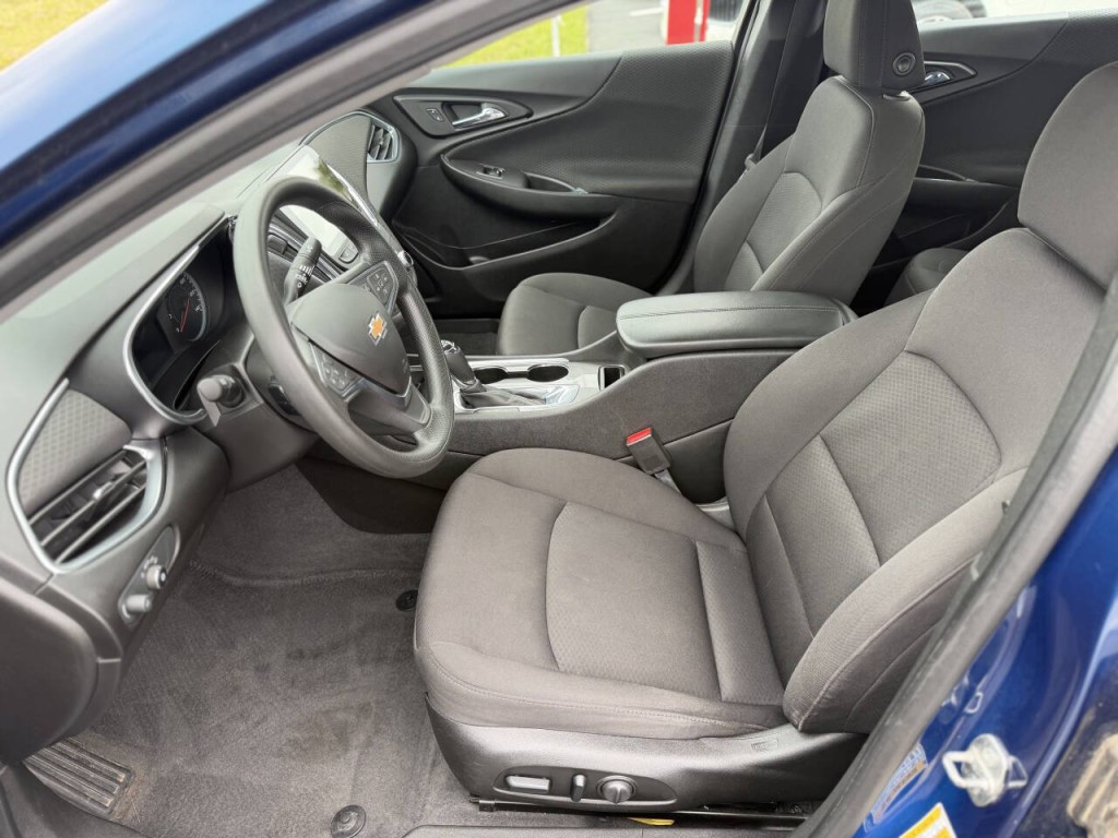 2019 Chevrolet Malibu Image 9