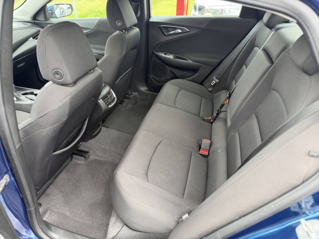 2019 Chevrolet Malibu Image 10