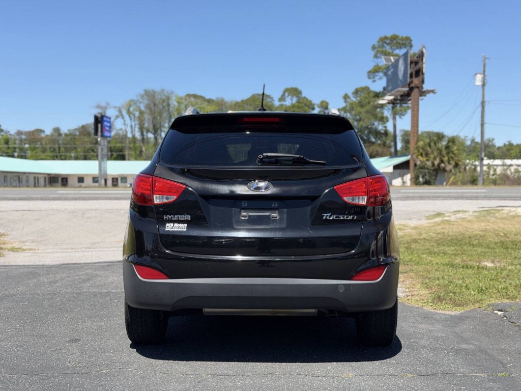 2013 Hyundai Tucson Image 5
