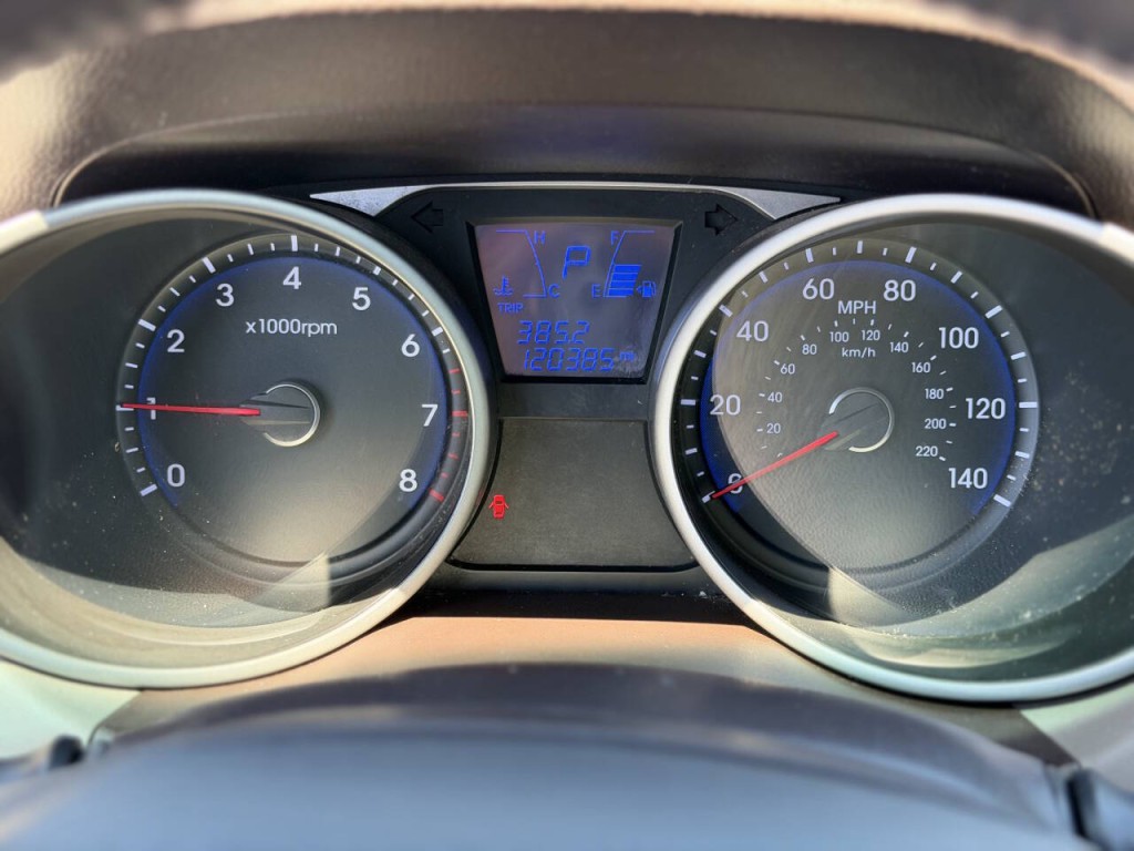 2013 Hyundai Tucson Image 13