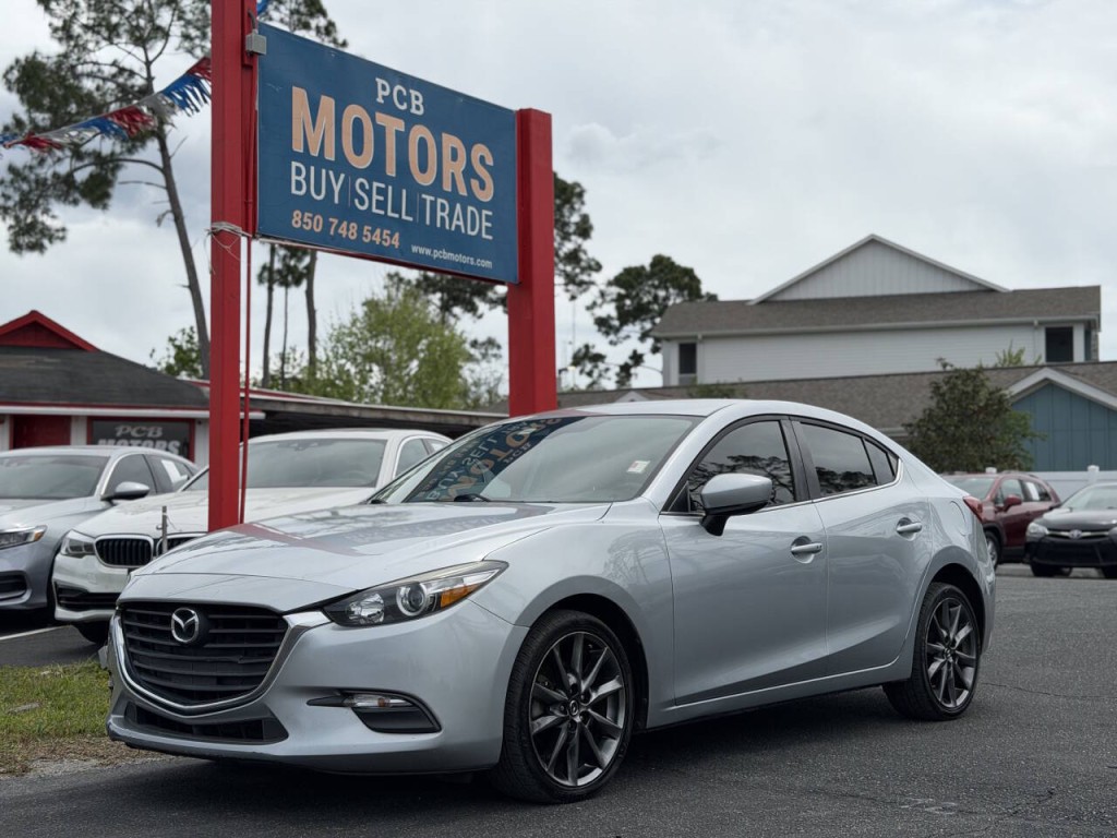 2018 Mazda Mazda3 Image 1
