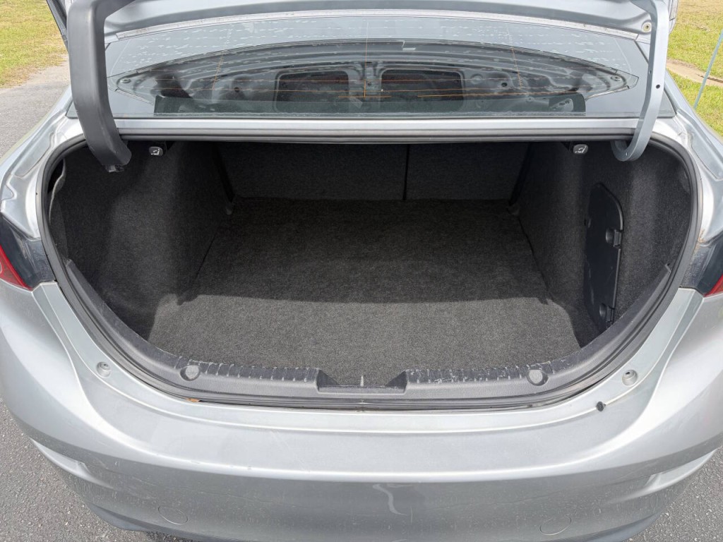 2018 Mazda Mazda3 Image 19