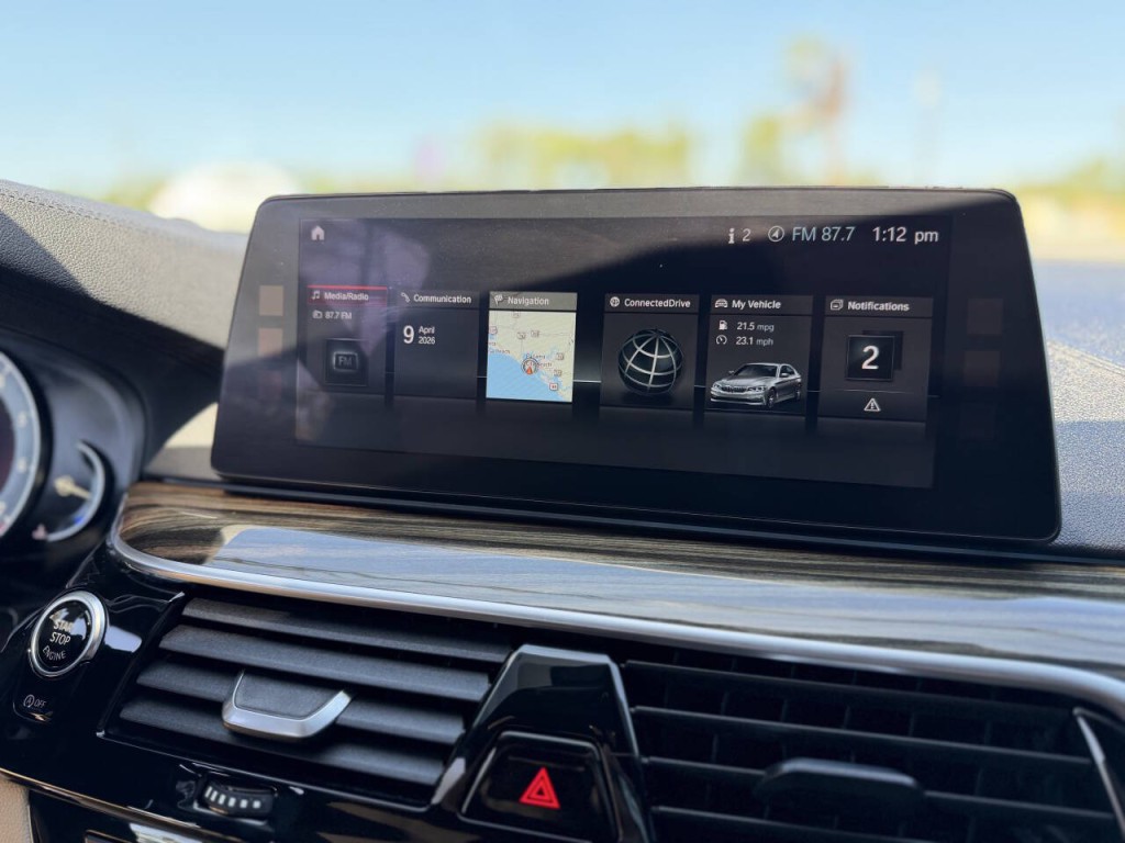 2017 BMW 5 Series Image 13