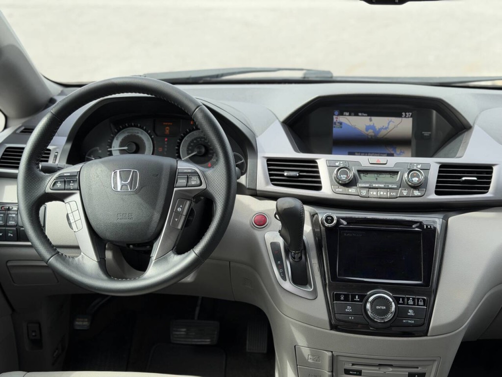 2014 Honda Odyssey Image 15