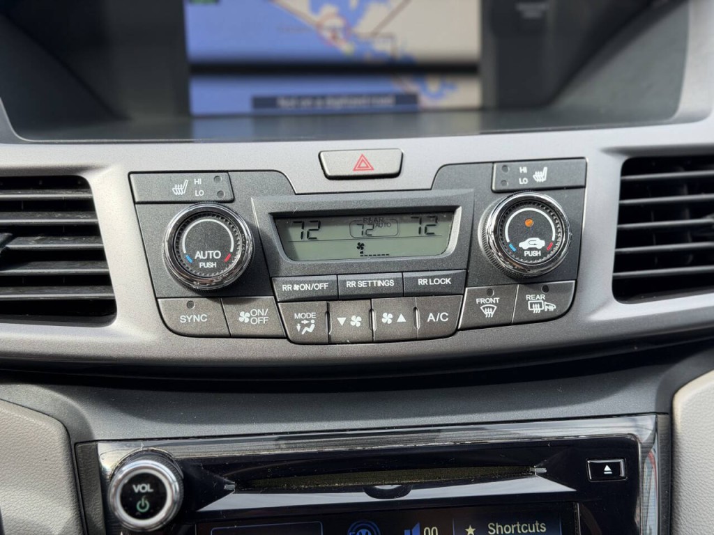 2014 Honda Odyssey Image 18