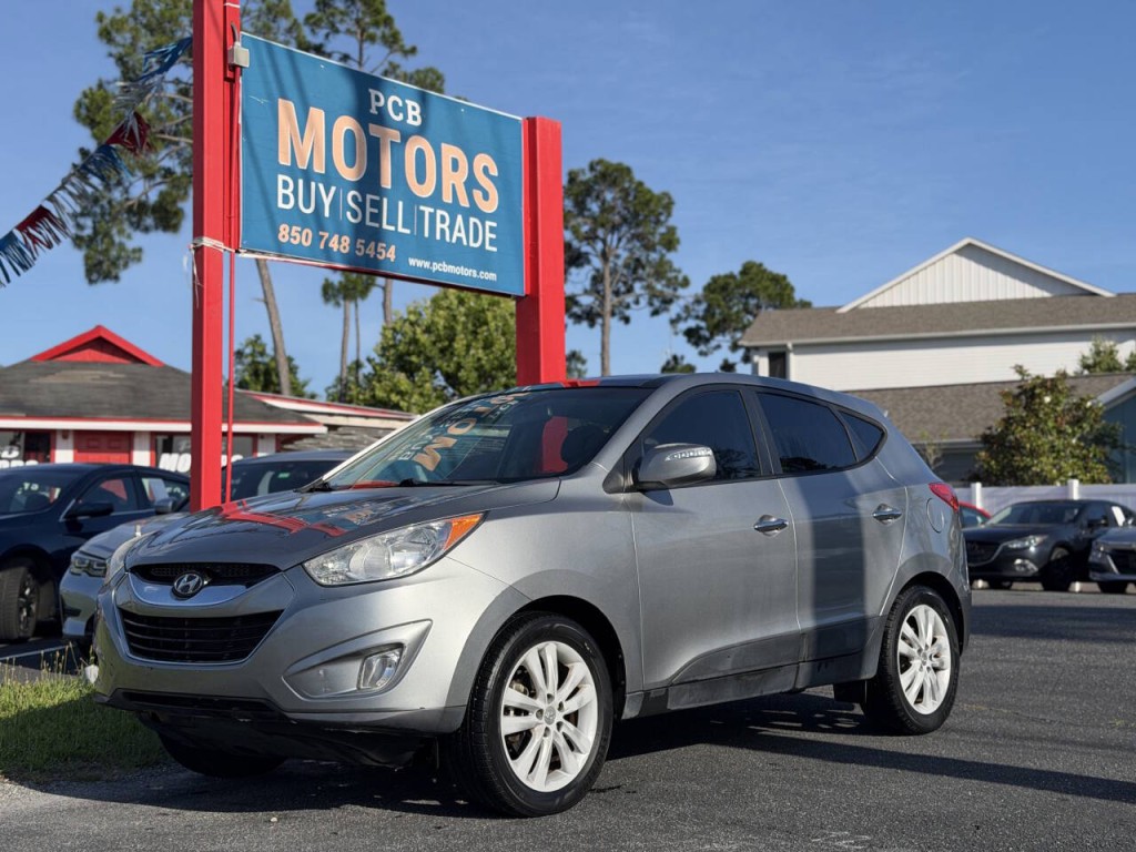 2013 Hyundai Tucson Image 1