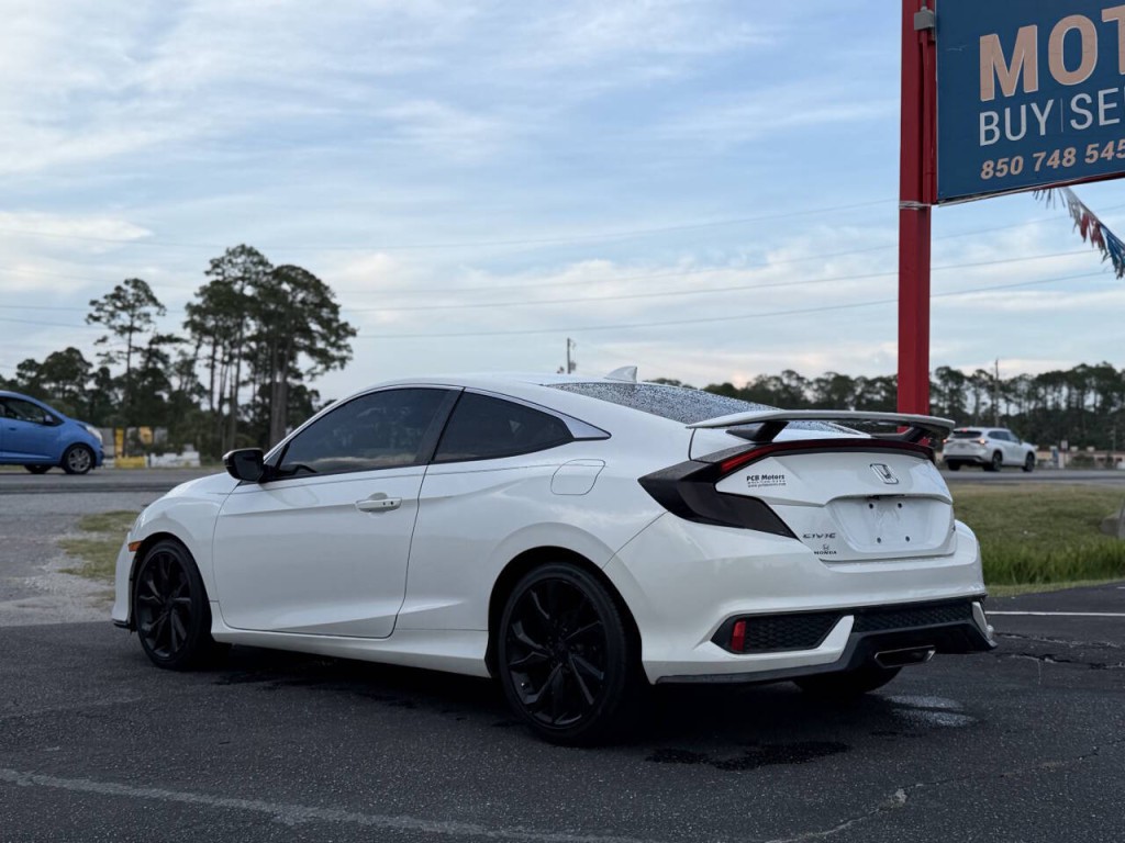 2018 Honda Civic Image 6