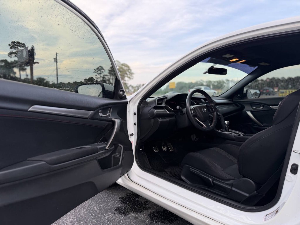 2018 Honda Civic Image 7