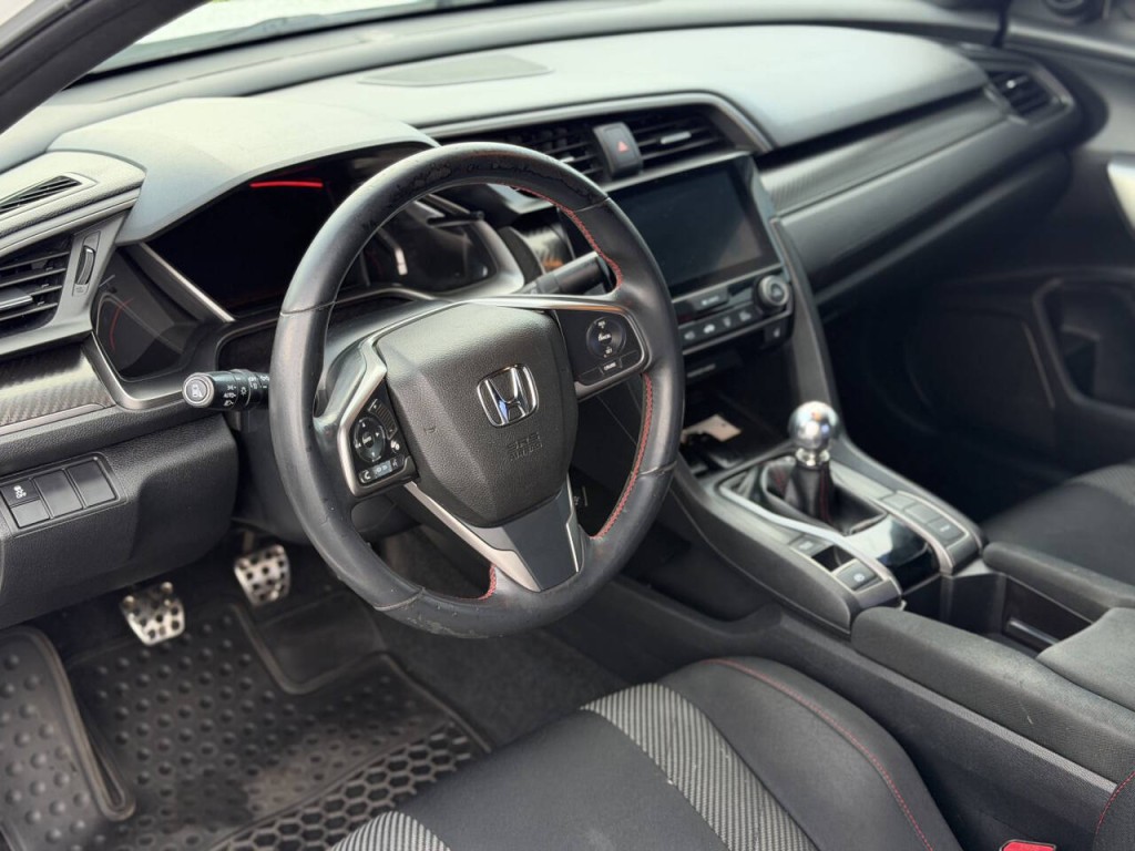 2018 Honda Civic Image 8