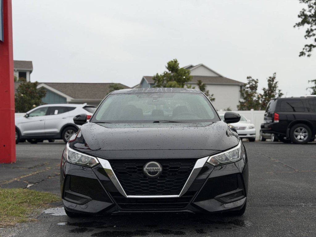 2021 Nissan Sentra Image 2