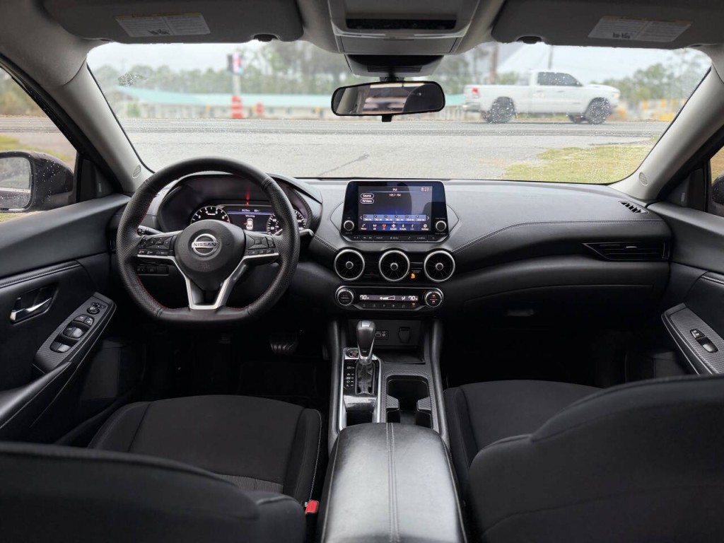 2021 Nissan Sentra Image 12