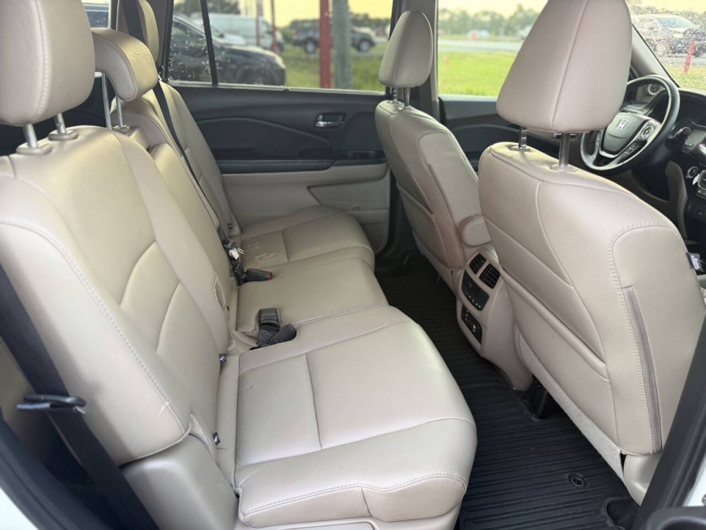 2016 Honda Pilot Image 13