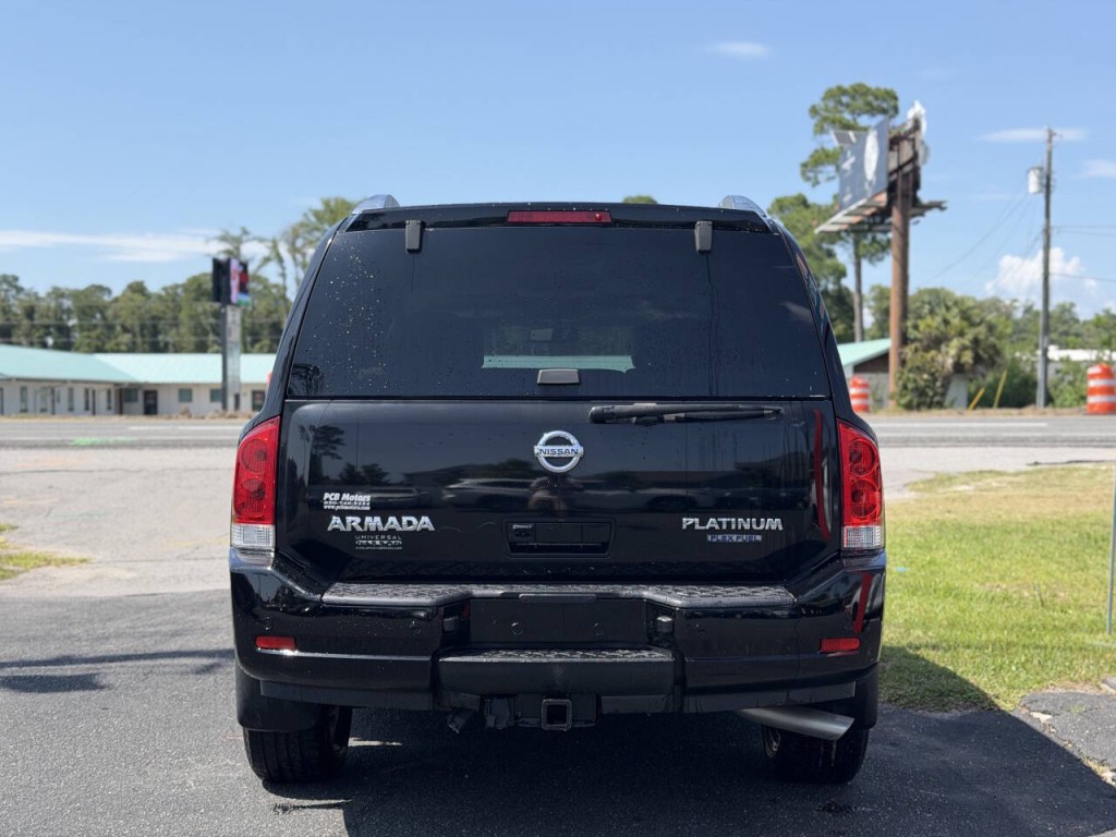 2014 Nissan Armada Image 5