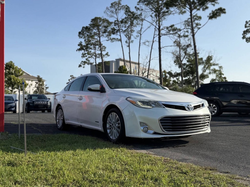 2013 Toyota Avalon Image 3