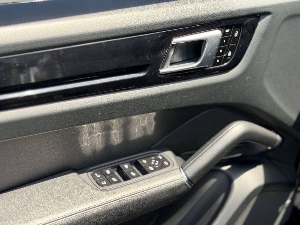 2019 Porsche Cayenne Image 8