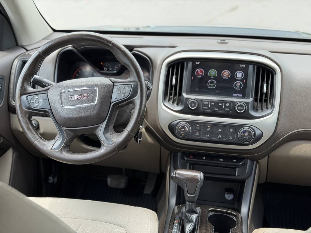 2016 GMC Canyon Image 17