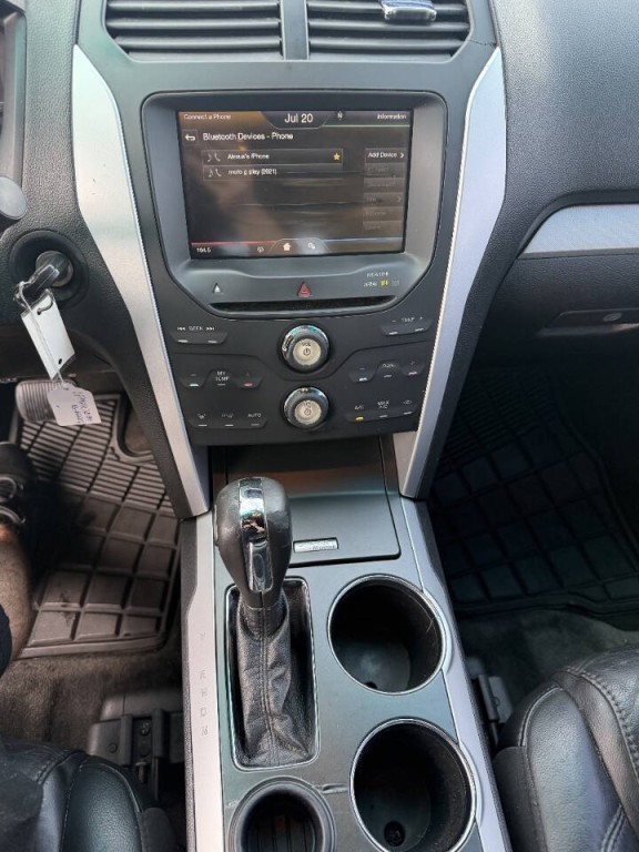 2011 Ford Explorer Image 11