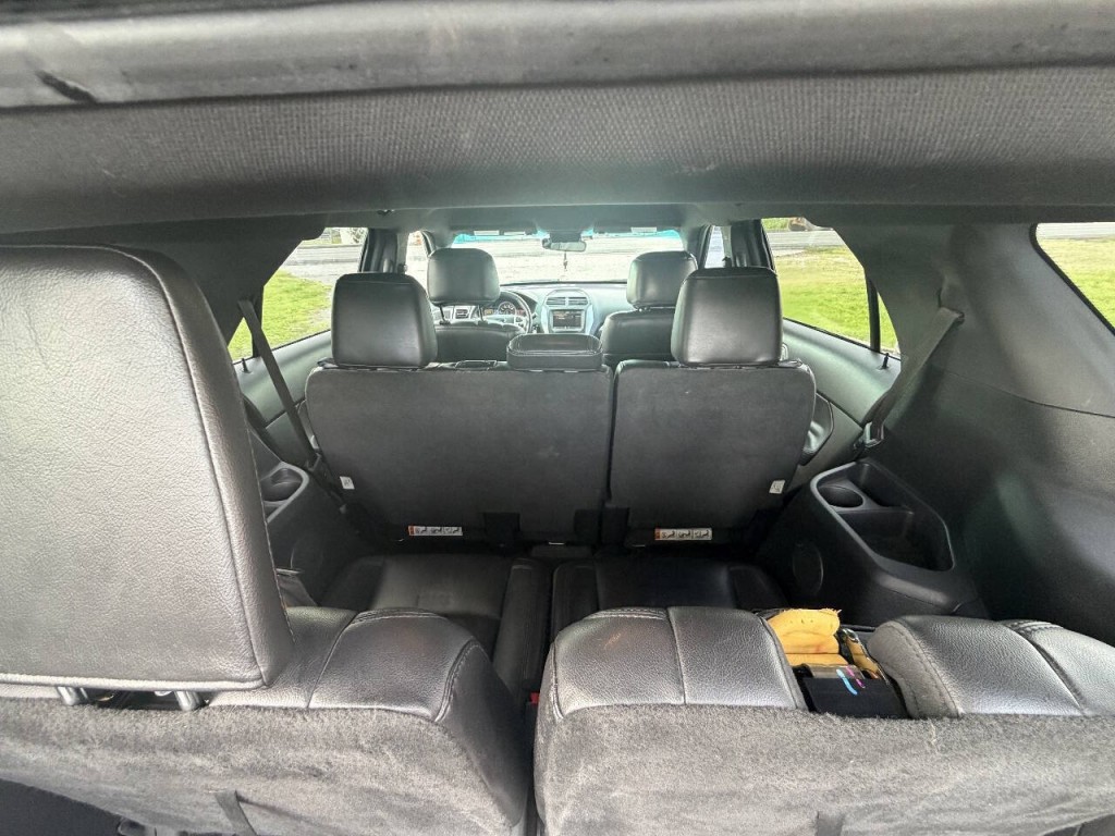 2011 Ford Explorer Image 14