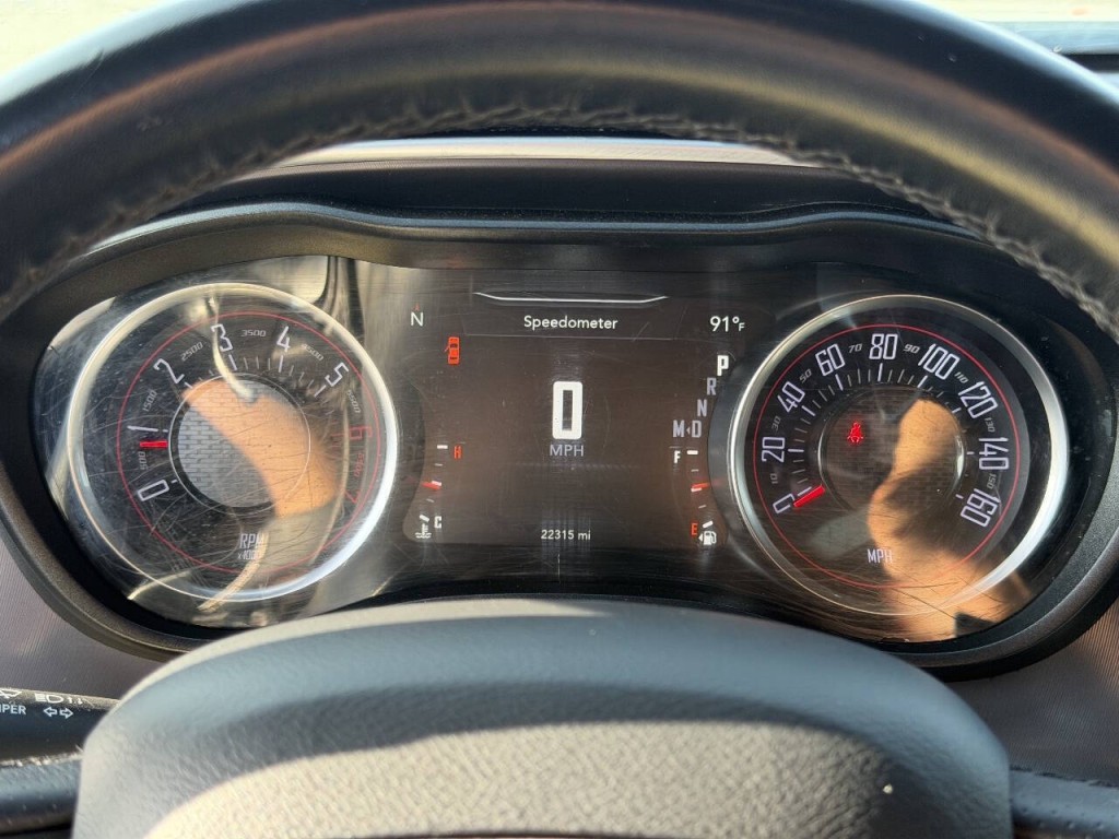 2020 Dodge Challenger Image 11