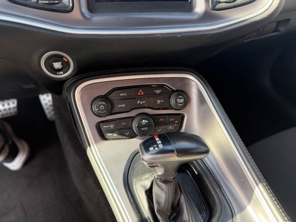 2020 Dodge Challenger Image 13