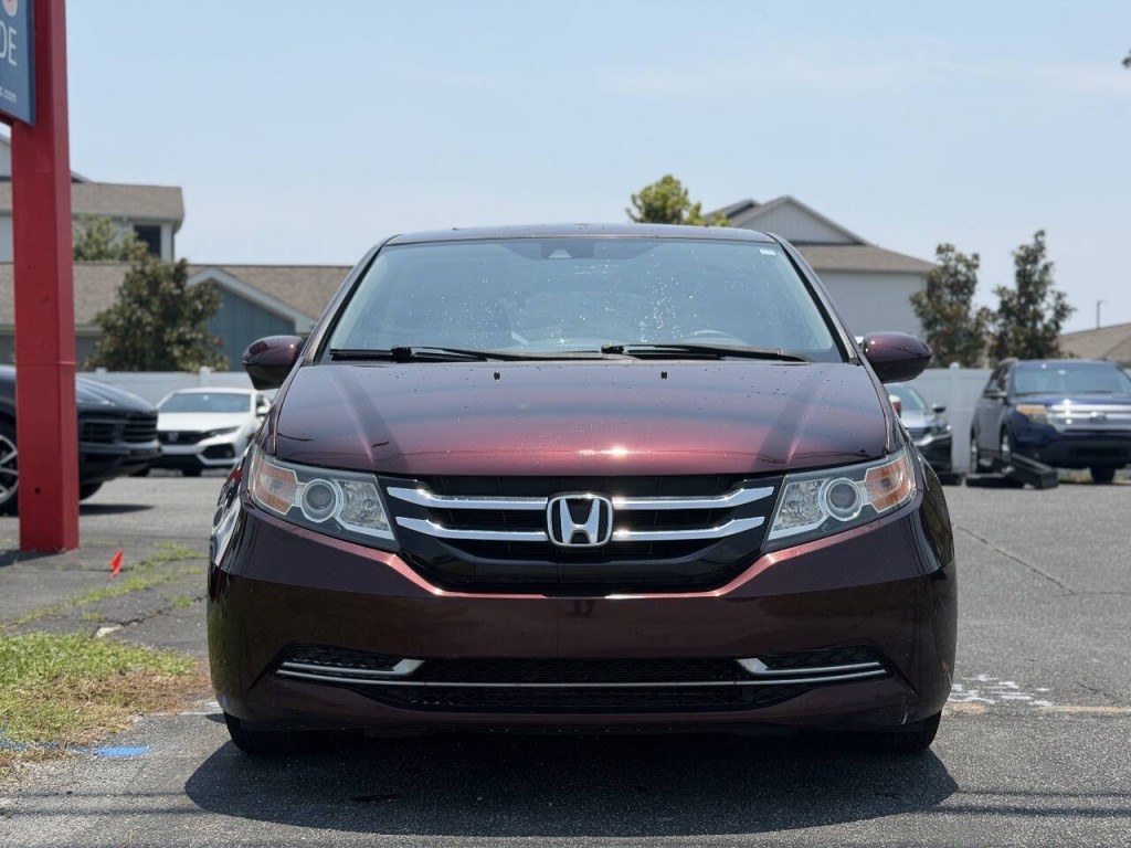 2014 Honda Odyssey Image 2