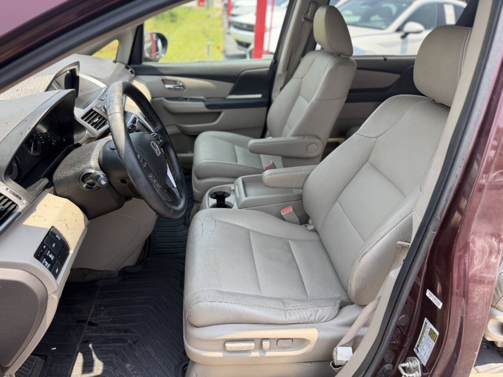 2014 Honda Odyssey Image 9
