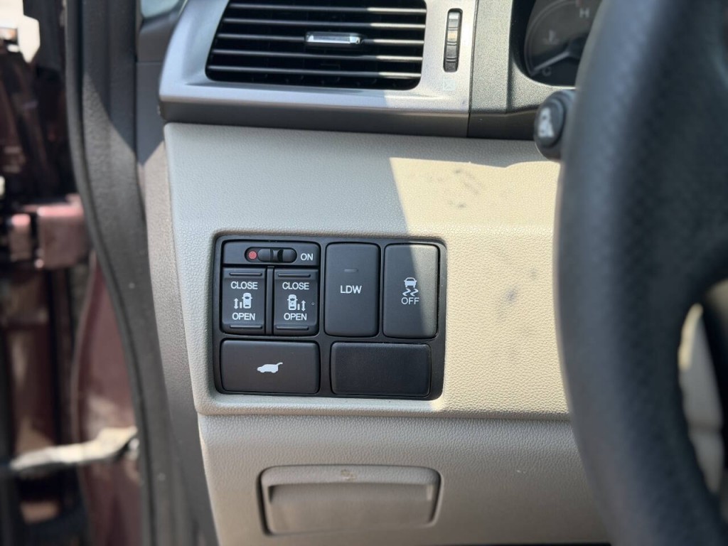 2014 Honda Odyssey Image 19