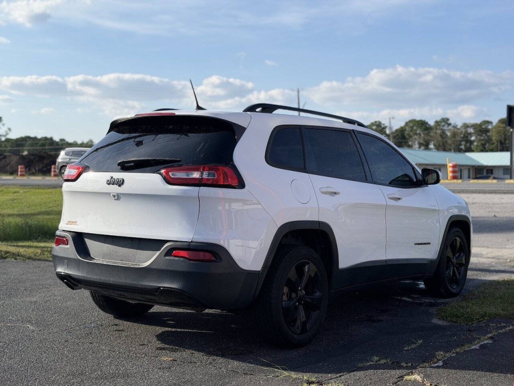 2018 Jeep Cherokee Image 6