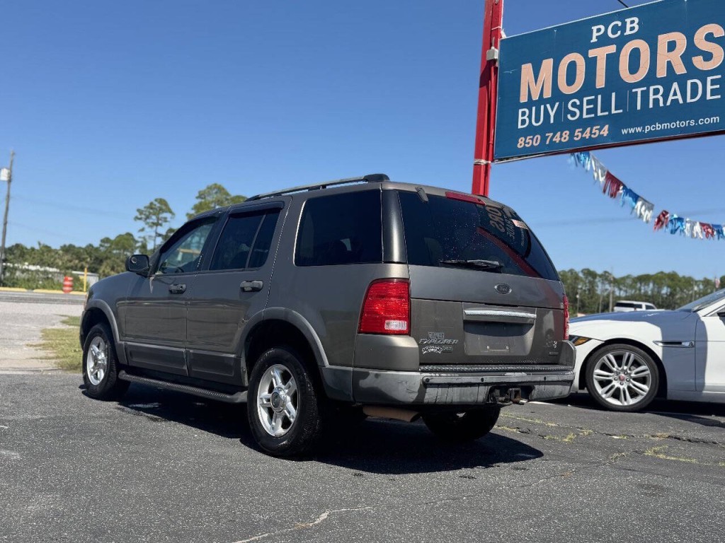 2003 Ford Explorer Image 4