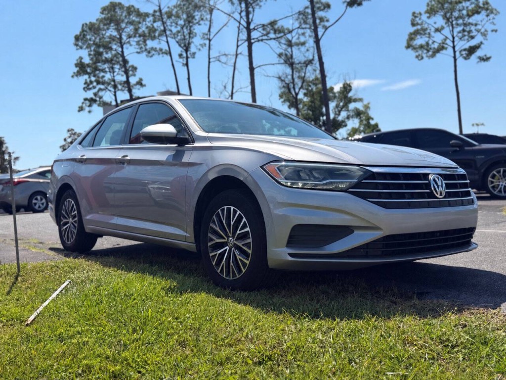 2021 Volkswagen Jetta Image 3