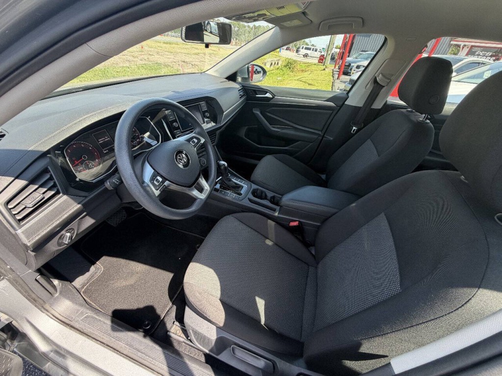 2021 Volkswagen Jetta Image 8