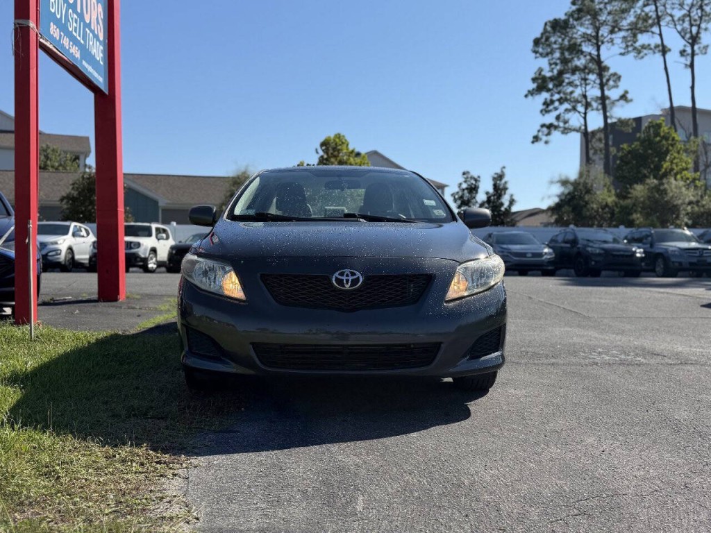 2010 Toyota Corolla Image 2