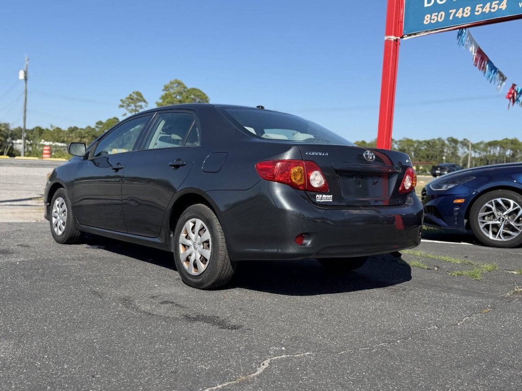 2010 Toyota Corolla Image 4