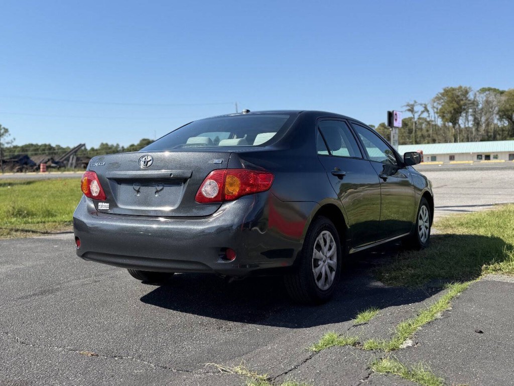 2010 Toyota Corolla Image 6