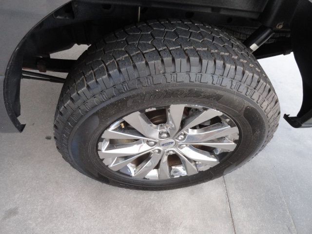 2016 Ford F-150 Image 18
