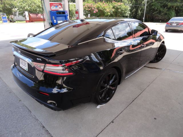 2020 Nissan Maxima Image 9