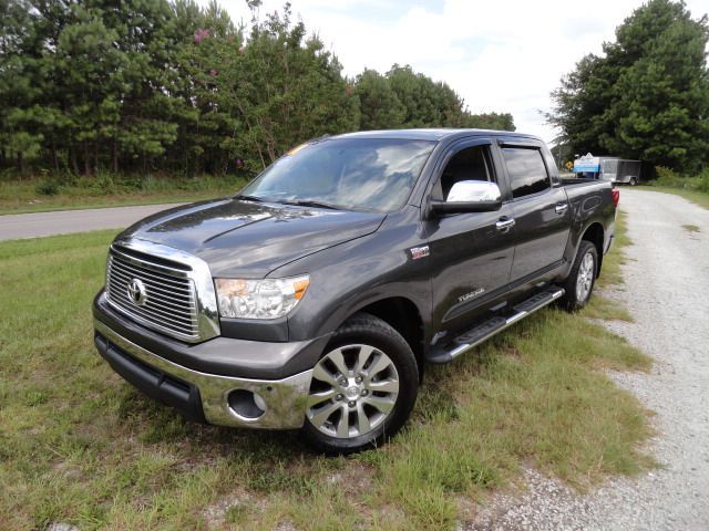 2011 Toyota Tundra Image 3