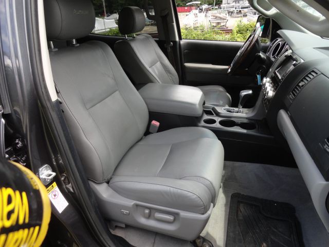 2011 Toyota Tundra Image 19