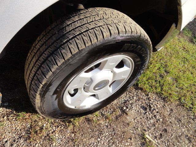 2004 Ford F-150 Image 14