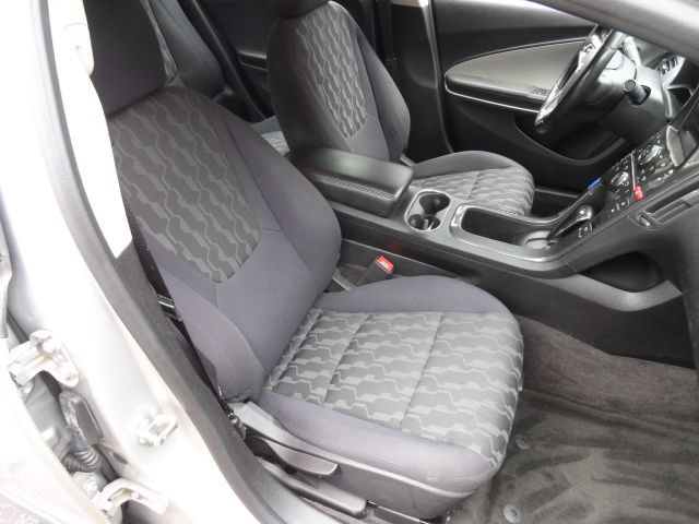 2014 Chevrolet Volt Image 14