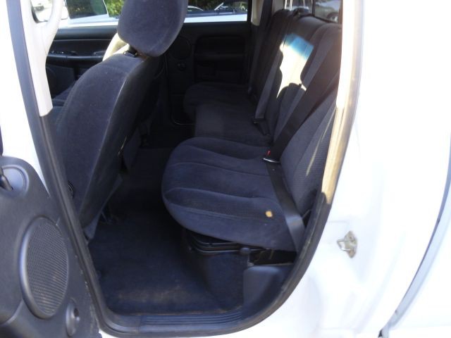 2005 Dodge Ram 2500 Image 6