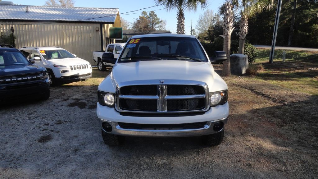 2005 Dodge Ram 2500 Image 2