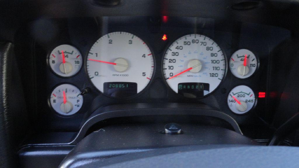 2005 Dodge Ram 2500 Image 9