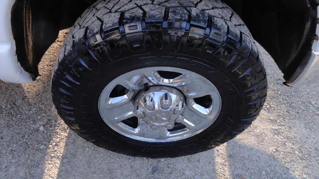 2005 Dodge Ram 2500 Image 16